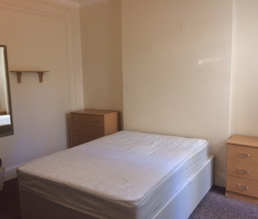 1 bedroom house of multiple occupation to rent - Photo 1