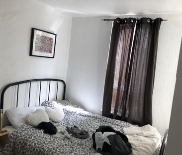 4 bedroom townhouse to rent - Photo 5