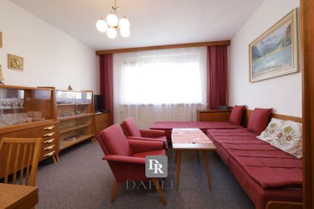 DAHLEH- 1-izbový byt s pivnicou v pokojnej lokalite– Lamač, Studenohorská ulica – Fotografia 3
