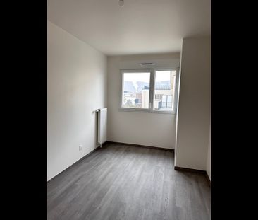 Location Appartement 2 pièces 58 m² LOUVIERS - Photo 1