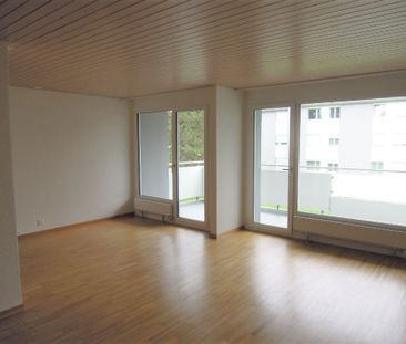 Sanierte Wohnung in schöner Überbauung - Photo 5