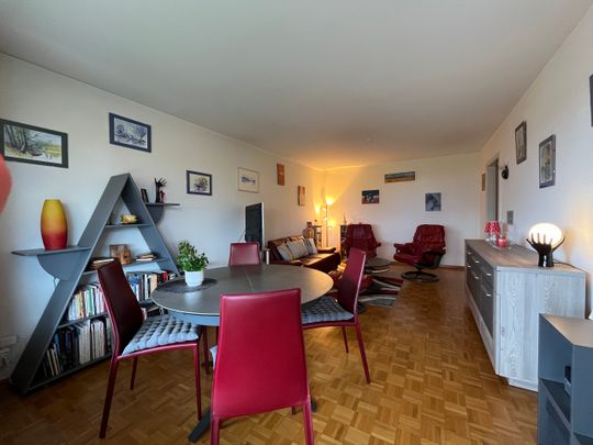 Spacieux 2.5 pièces en cours de rénovation partielle - Foto 1