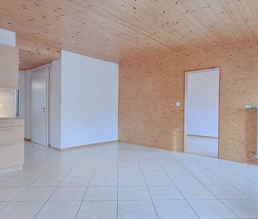 Appt de 3.5 pièces au 2ème étage - Ascenseur - Au cœur de Ste-Croix - Photo 1