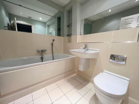 2 bedroom terraced house to rent - Photo 4