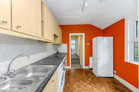 1 bedroom flat to rent - Photo 5