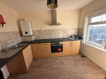 1 bedroom flat to rent - Photo 3