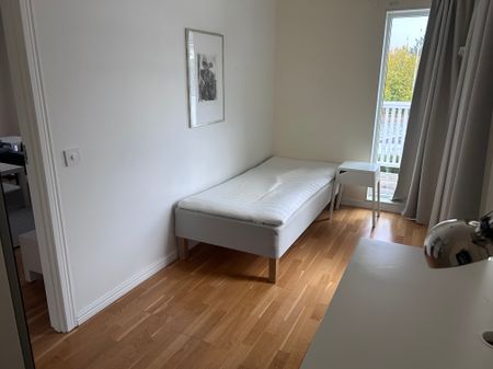 Järpvägen, Järfälla - Photo 2