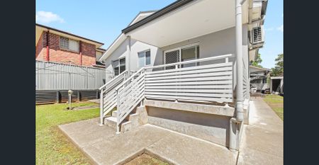 SPAICIOUS TWO BEDROOM GRANNY FLAT IN A PRIME LOCATION ! - Photo 5