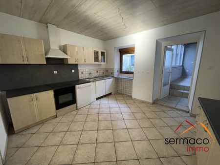 Appartement atypique de type F4/F5 - Photo 5