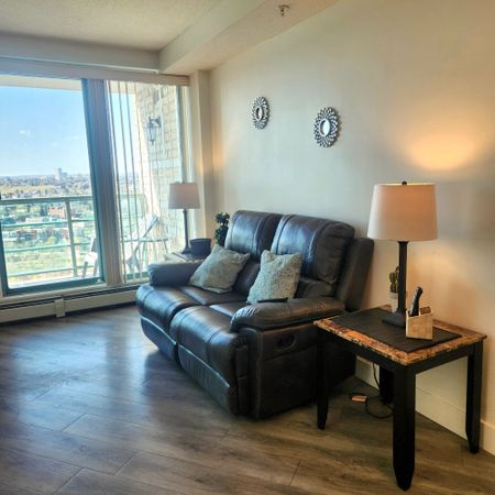 2319, 1121-6 Ave SW, Calgary, AB - Photo 4