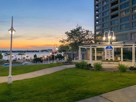 For Lease - 182 Front Street Unit# Upper, Sarnia, Ontario - Photo 2