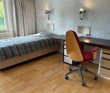 Chambre Christinastraat, Eindhoven - Meublé, 12 m² - Photo 4