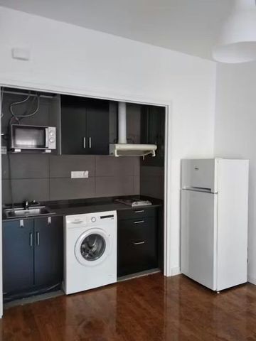 Carrer del Comte de Güell, Barcelona, Catalonia 08028 - Foto 4