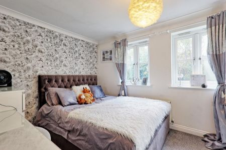 2 bedroom terraced house to rent - Photo 5