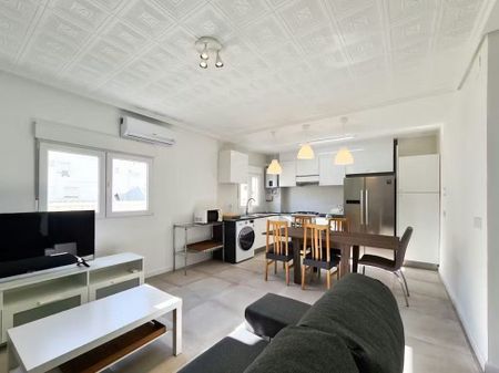 Carrer de Ramiro de Maeztu, Valencia, Valencian Community 46022 - Photo 3