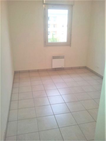 Location Appartement 3 pièces 65m² TOULOUSE 31200 - Photo 2