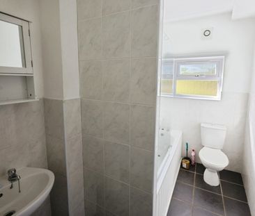 2 bedroom House To Let Total Size: 1023 SQ FT - Photo 6