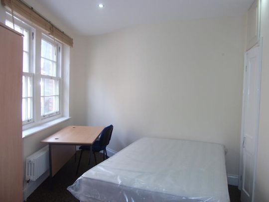 3 bedroom townhouse to rent - Photo 1