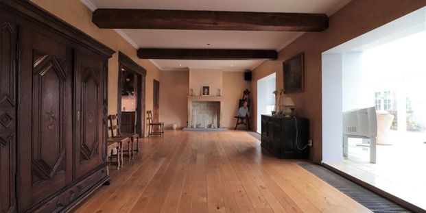 Woning te huur in Rekem voor € 1.950 met 4 slaapkamers - Foto 1