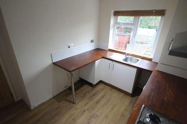 Manor Crescent, Rothwell, Leeds, LS26 - Photo 1