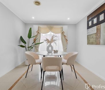 Space, Style and the Perfect Indoor-Outdoor Flow - Photo 4