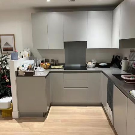 2 Bed Flat, Brixton Road, SW9 - Photo 3