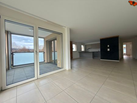 CHARMING 3 ½ ROOMS – In the heart of Tour-de-Trême! - Photo 3