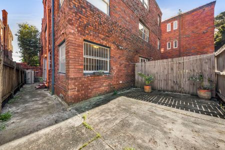 Unit 4/123 Old South Head Road, - Photo 2