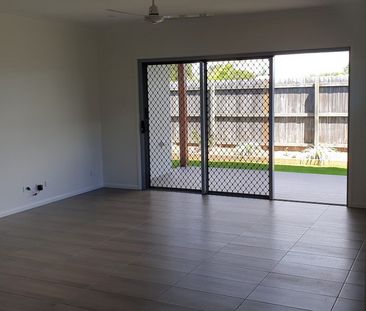 3/12 Honiton Street, TORQUAY - Photo 4