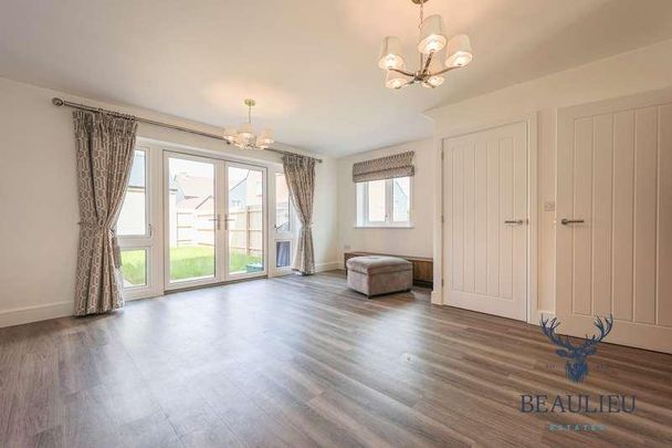 Harold Teager Crescent, Beaulieu Park, Chelmsford, Cm, CM1 - Photo 1