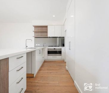 Spacious Home with Generous Backyard & Modern Comforts - Photo 6