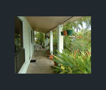 Charming Family Home in Tranquil Heatley Cul de Sac - Photo 2