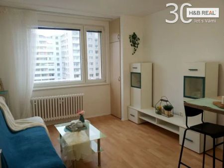 Pronájem zařízeného rek. bytu 1+KK (Přerov, ul. Trávník) - Photo 2