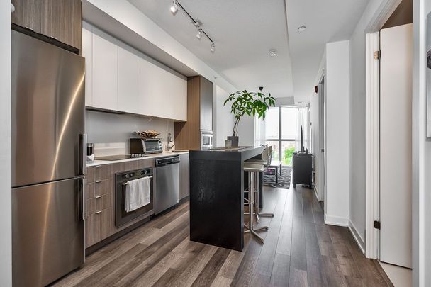 For Lease - 5230 Dundas Street Unit# 430, Burlington, Ontario - Photo 1