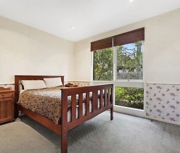 28 Lennox Avenue, Glen Waverley - Photo 6