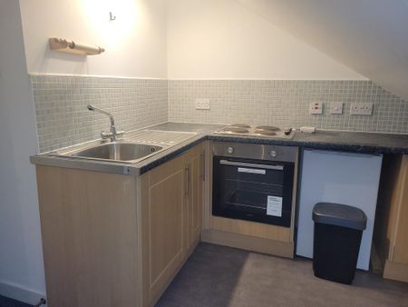 1 bedroom flat to rent - Photo 4