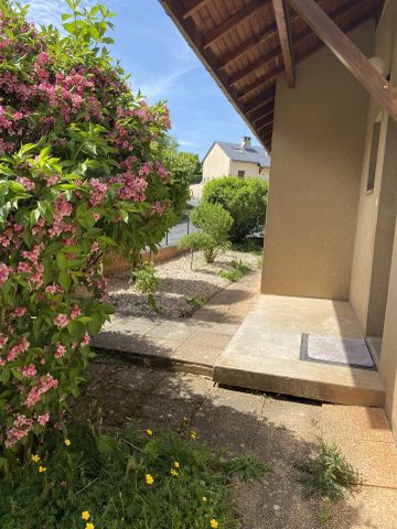 Location Maison 5 pièces 120m² OLEMPS 12510 - Photo 4