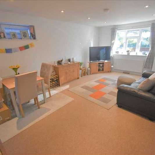 West Hill Drive, Dartford, DA1 - Photo 1