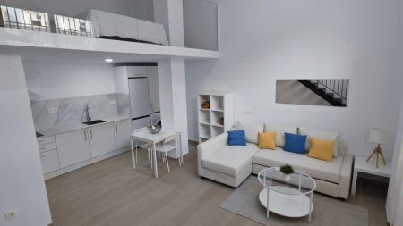 Estudio de alquiler en Calle de Conan Doyle, 1, Portada Alta - Pol. Crta. De Cártama - Photo 2