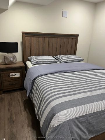 8 Grace Crescent #Basement - Photo 2