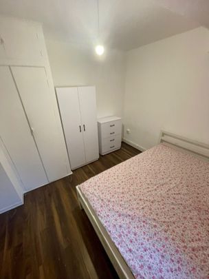 Room in a Shared House, Nethercott House, E3 - Photo 1