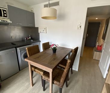 Location Appartement 2 pièces 25m² CANNES 06150 - Photo 6