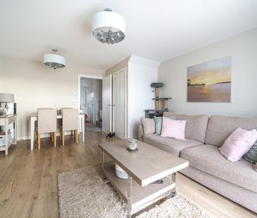 2 bedroom semi-detached house to rent - Photo 2