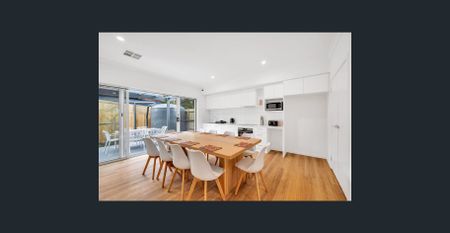 BRAND NEW ROOMING HOUSE – UTILITIES INCLUDED - ONE ROOM LEFT! - Photo 2