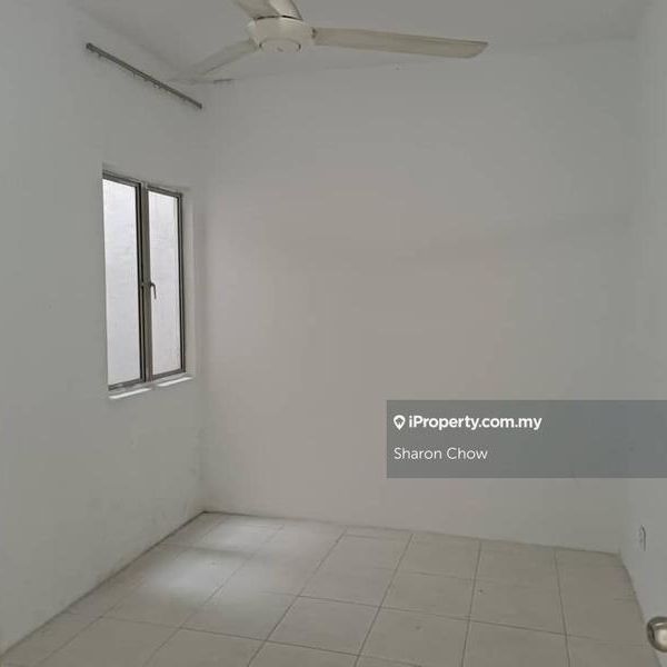 The Lake Residence @ Taman Putra Perdana @ Puchong, Puchong - Photo 1