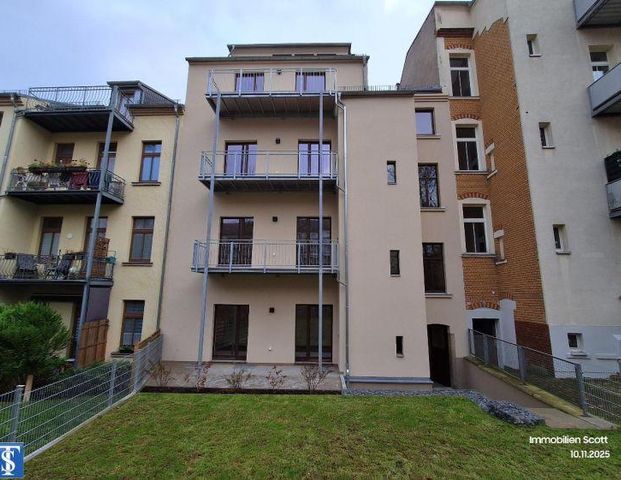 Erstbezug nach Sanierung: Modernes Wohnen in Plauen + 78 m² Dachbodenetage - Photo 1