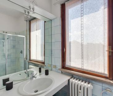 Via Egadi, Milan, Lombardy 20144 - Photo 6