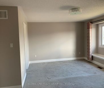 For Lease - 1328 Goldhawk Trail, Oakville, Ontario - Photo 3