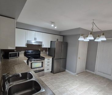 For Lease - 3335 Thomas Street Unit# 5, Mississauga, Ontario - Photo 1