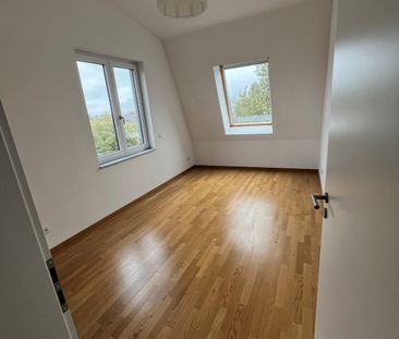 Schöne Dachgeschosswohnung in Alt - Glienicke! - Foto 1